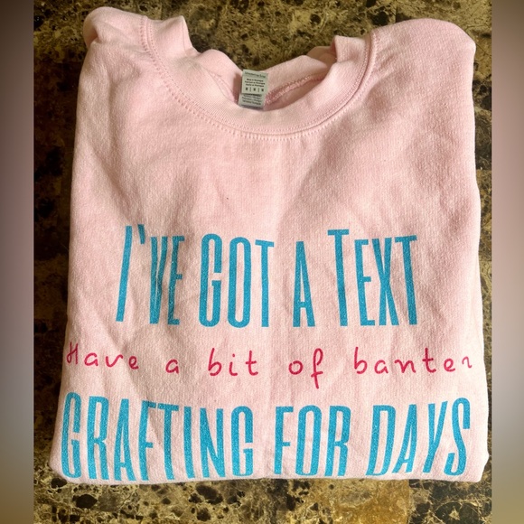 Love Island Sweatshirt - Picture 2 of 2